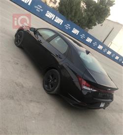 هیۆندای ئەلەنترا